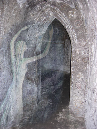 Dream Ghost in Grotto