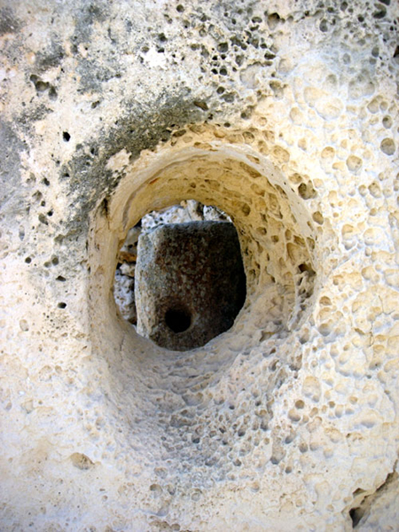 Door Hole Ggantija Temple Hole in Door