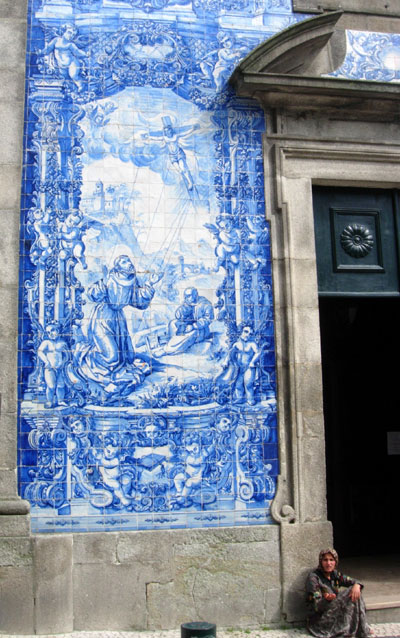 Jesus on a Kite Mural in Porto Jesus on a Kite Mural in Porto